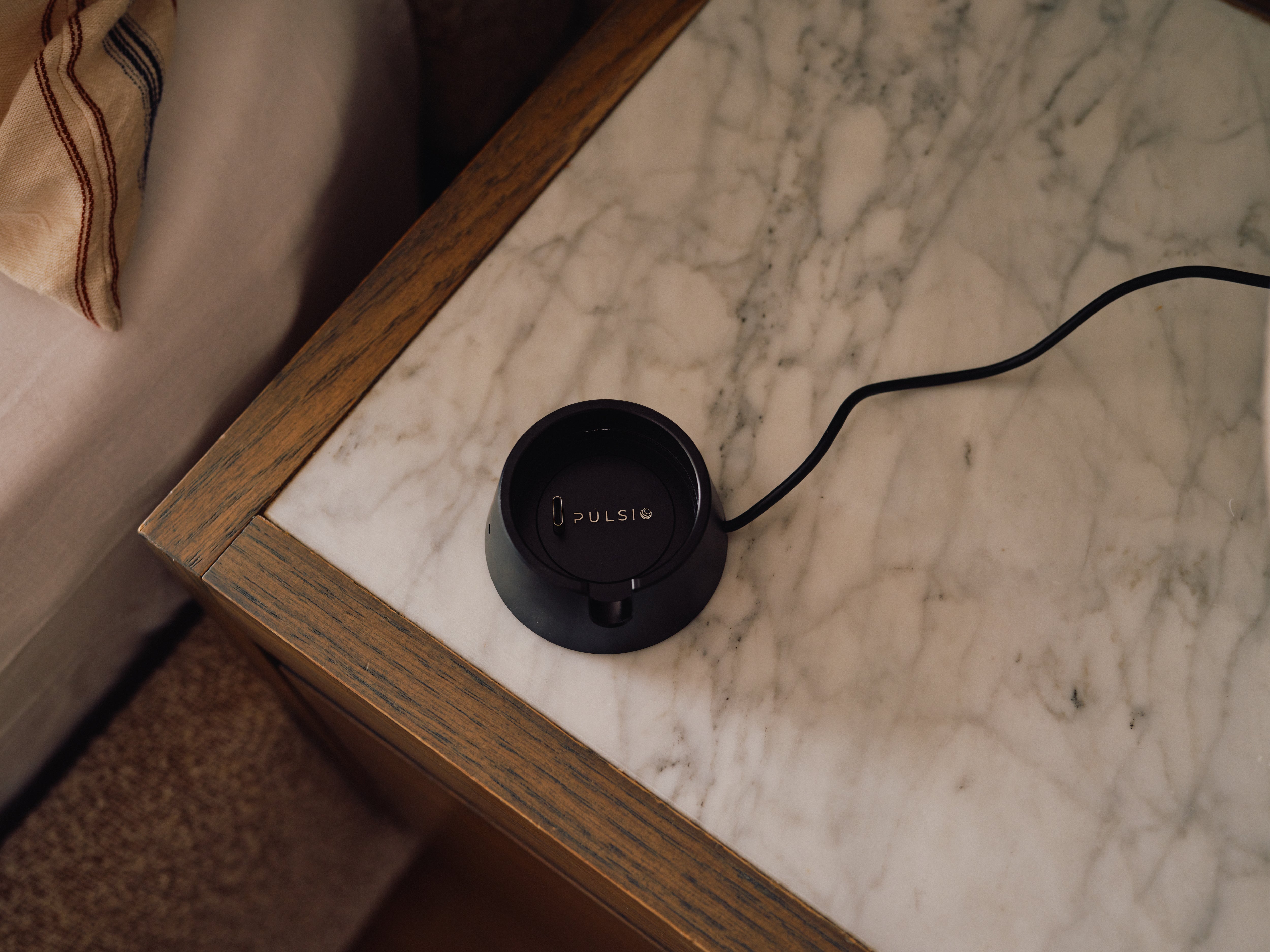 Air Charging Stand