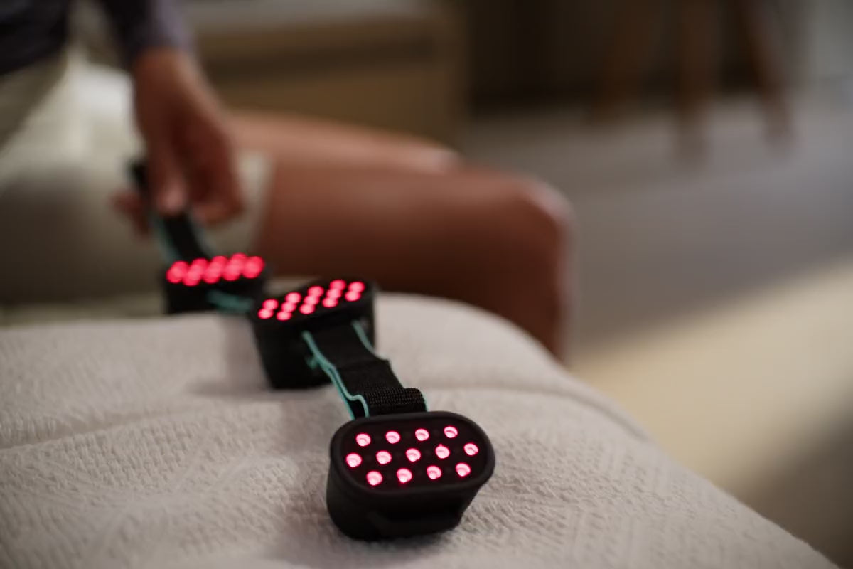 Infra Pod glowing red on the leg